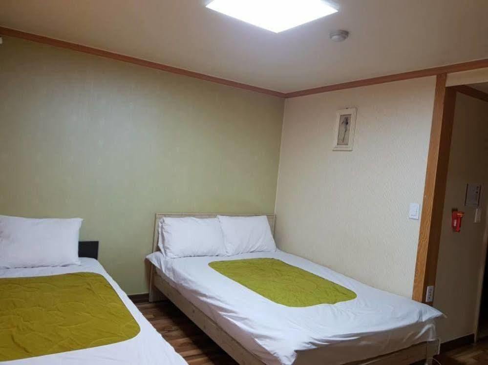 Green&Blue Hotel Pyeongchang Buitenkant foto